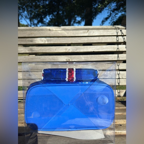 Union Jack Loungefly Backpack - Picture 6 of 7